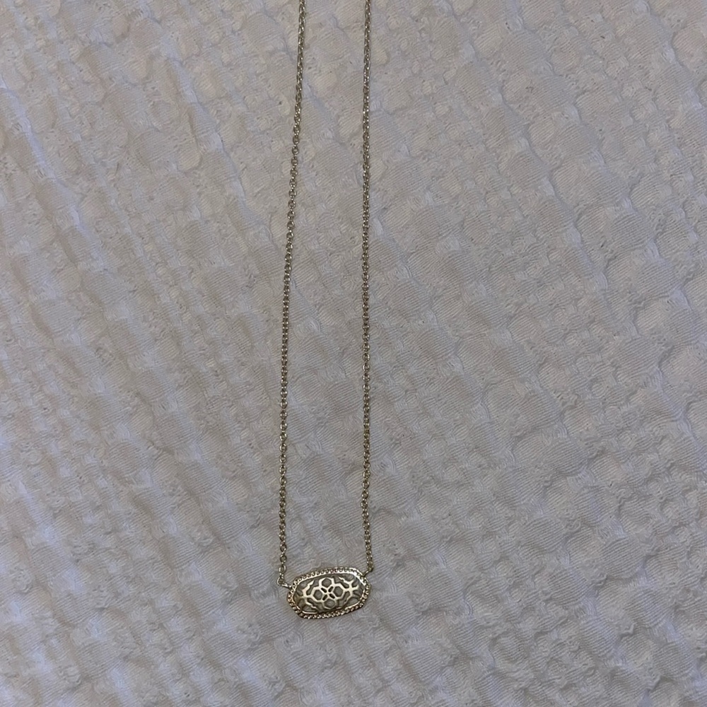 Kendra Scott Elisa Pendant Necklace